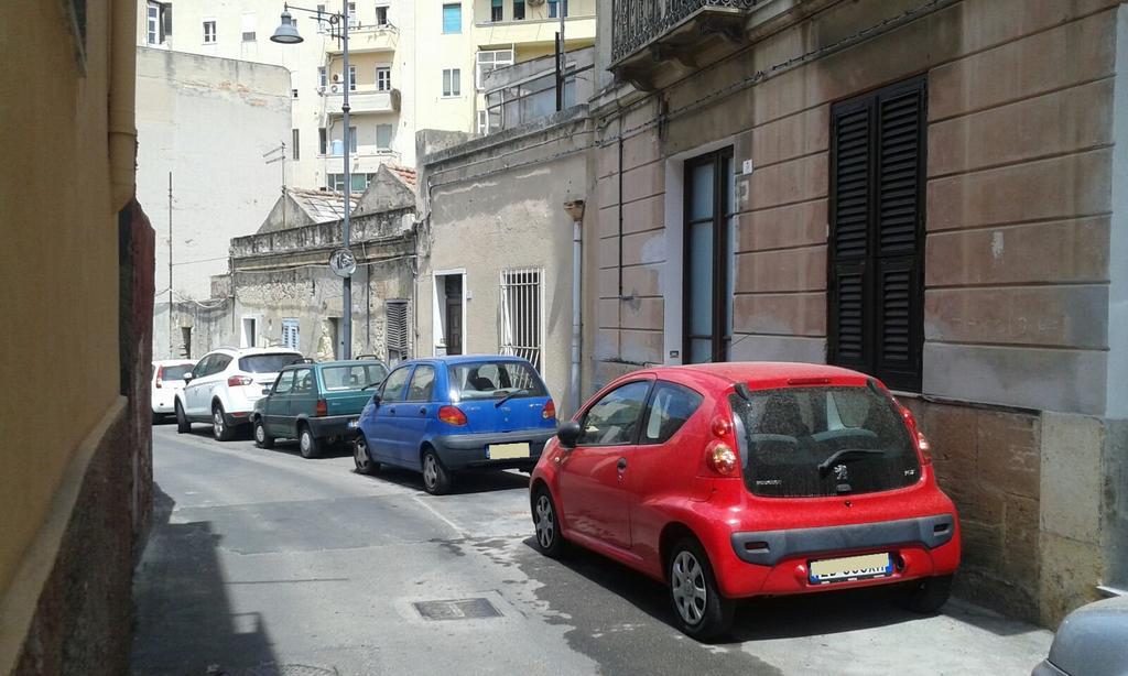 Ad Villanova Cagliari Bagian luar foto